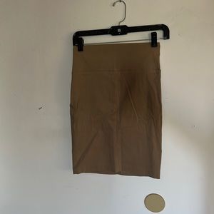 Windsor khaki pencil skirt size- S